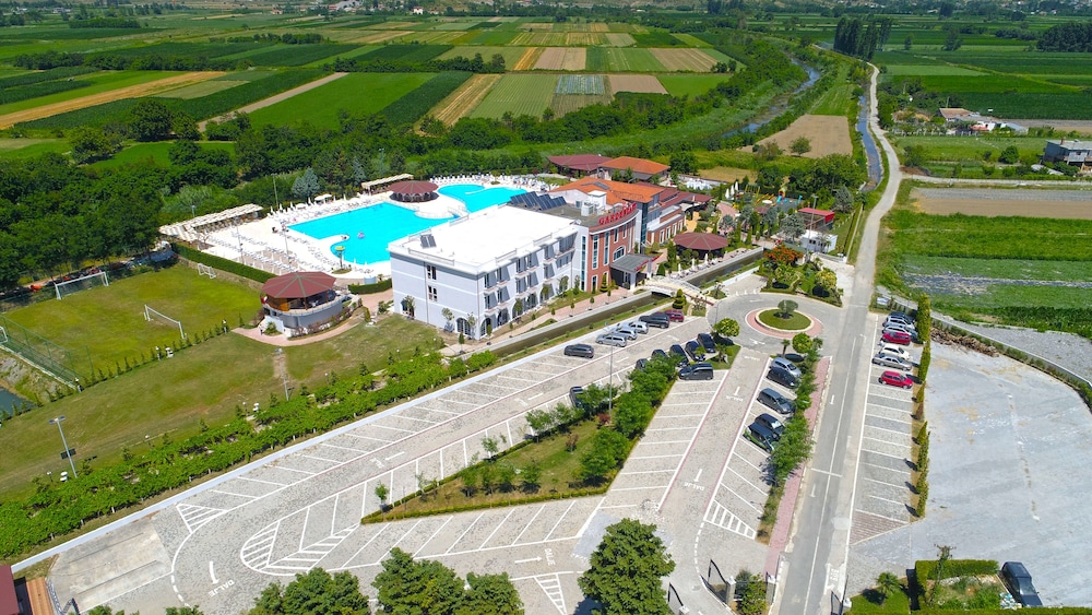 Garden Land Resort 45/50