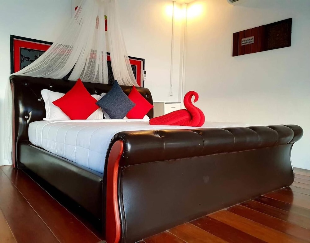 Phangan Cove 25/50