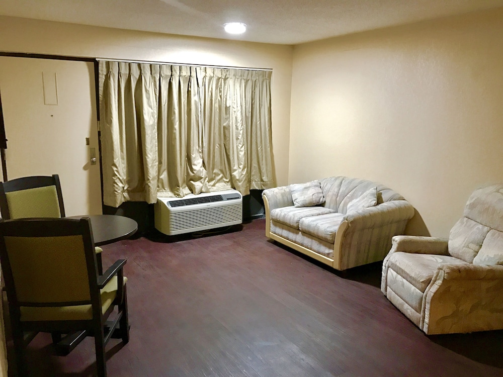 American Inn 6/35