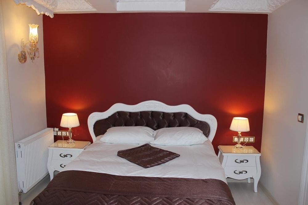 Azade Butik Otel 10/34
