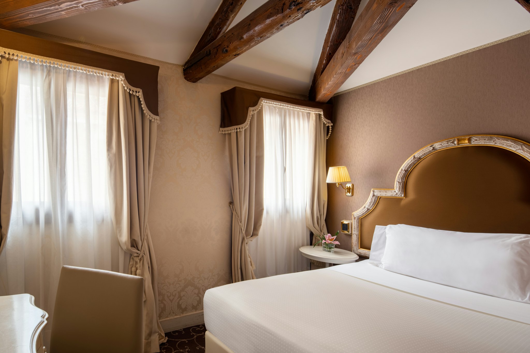 Superior, Single, French Bed