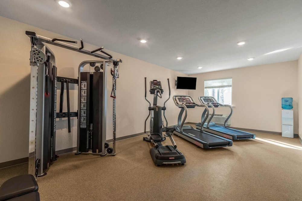 WoodSpring Suites Tamarac 22/50