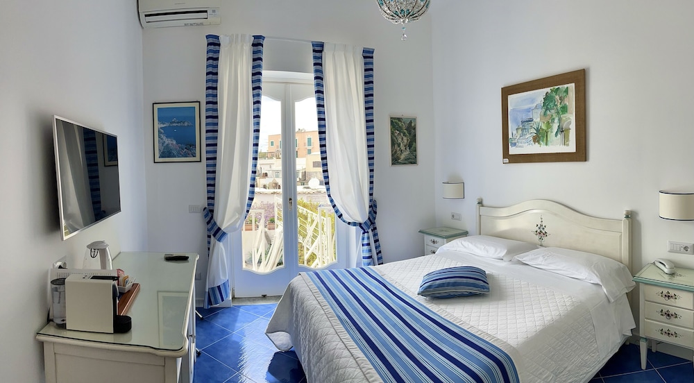 Villa Delle Palme Hotel 15/50