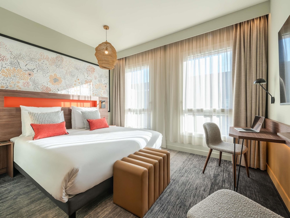 Mercure Acheres St Germain en Laye 20/50