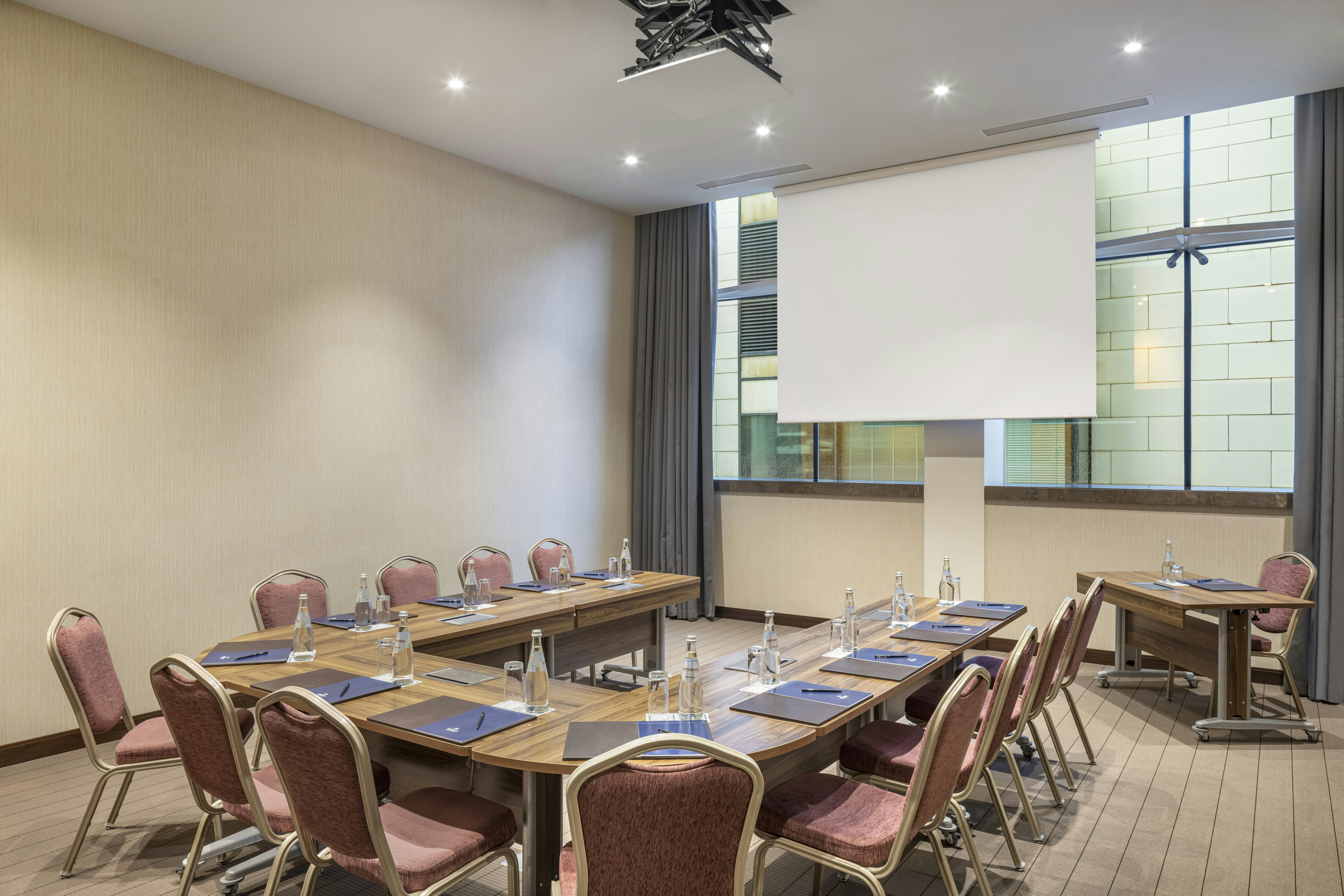 Hilton Batumi 34/45