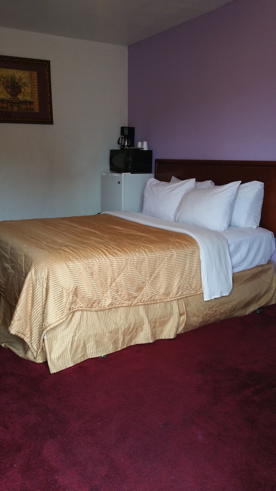 CRENSHAW INN MOTEL 8/21
