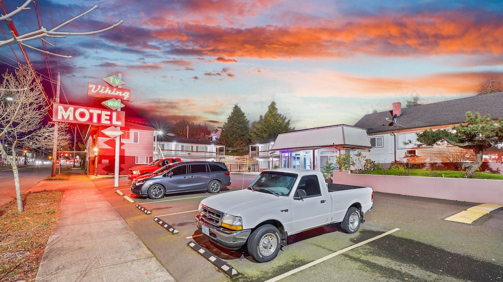 Viking Motel 17/31