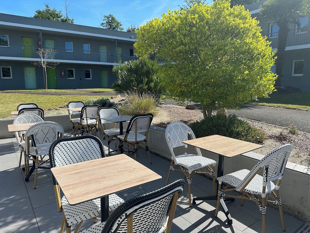Sure Hotel by Best Western Mont-de-Marsan 38/56