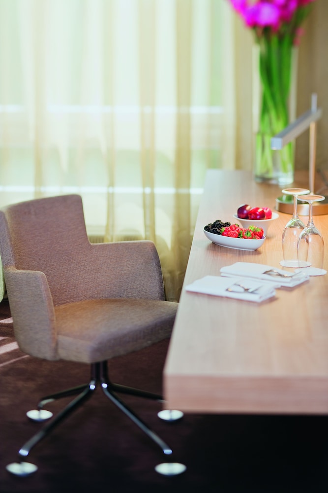 Movenpick Zurich Regensdorf 37/66