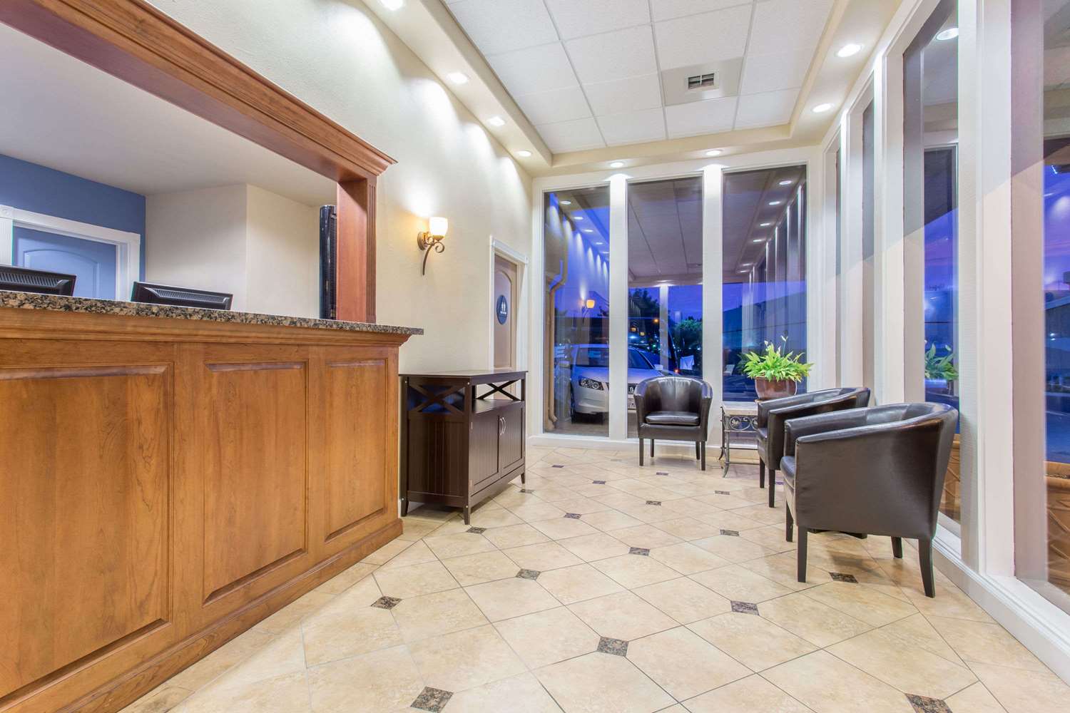 Days Inn by Wyndham Modesto 4/9