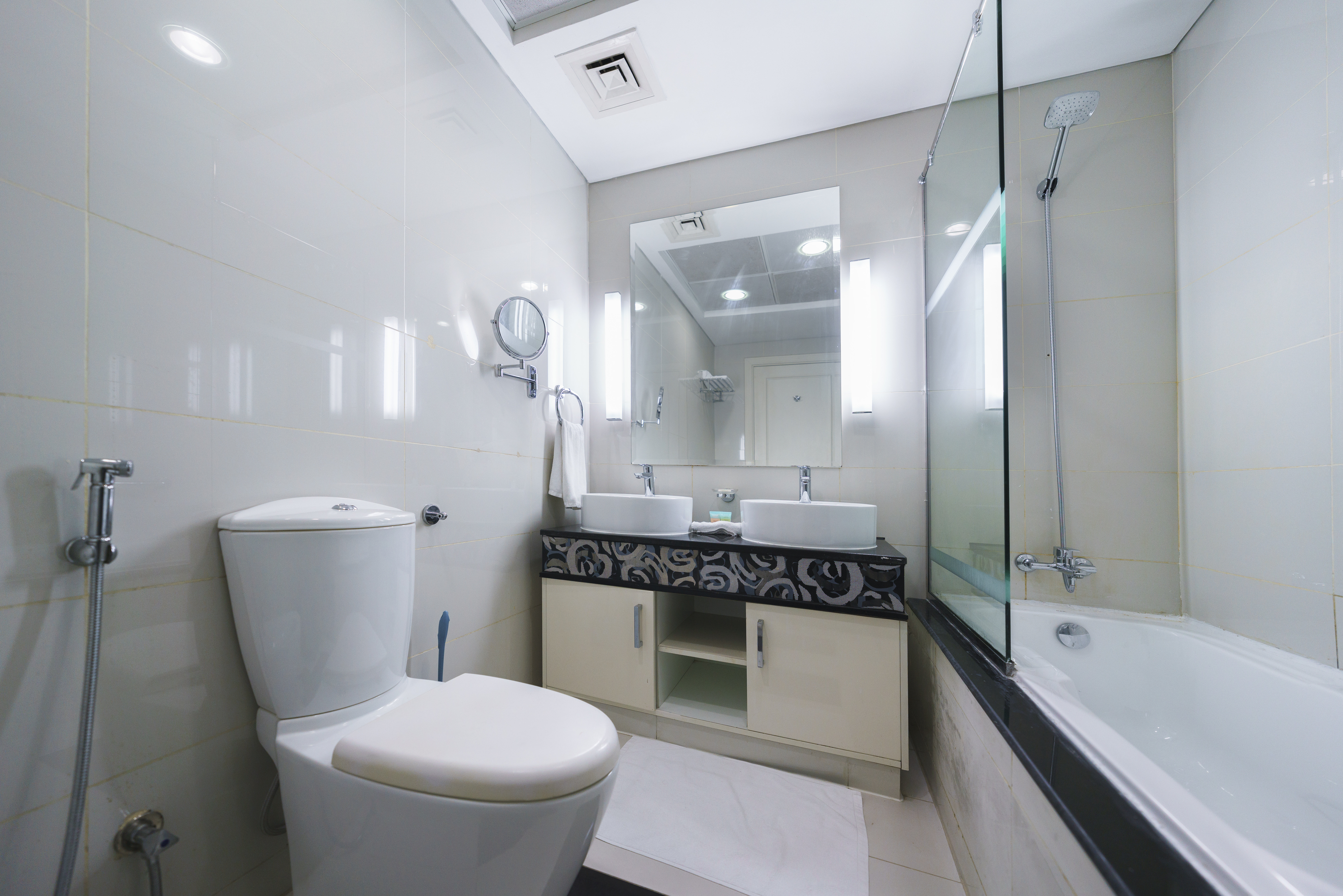 Damac Maison Mall Street 42/44