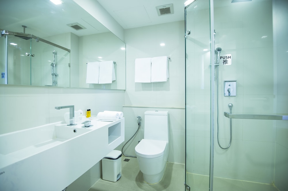 Marvin Suites 47/50