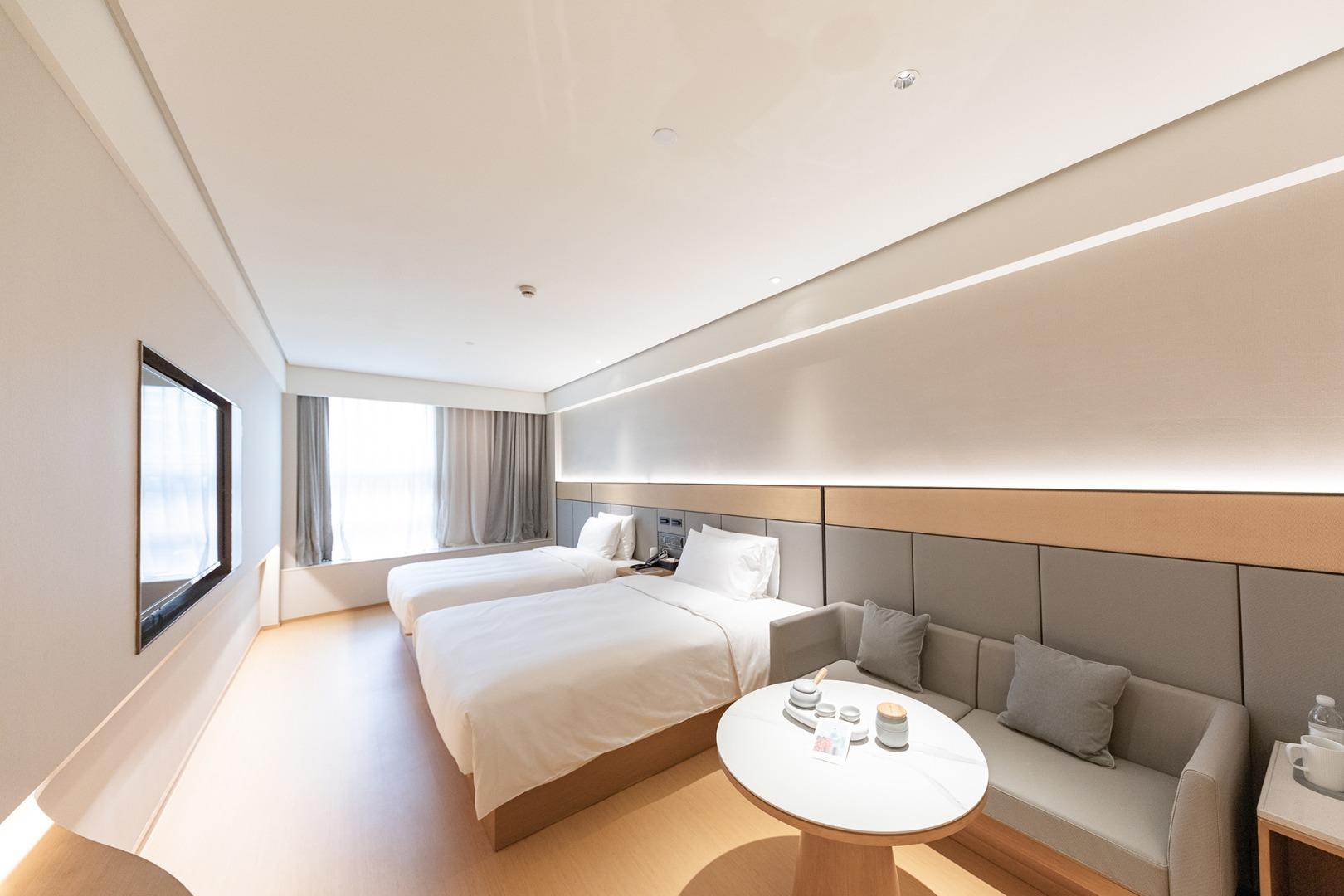 JI Hotel (Shanghai Wuning Road Subway Station) 18/40