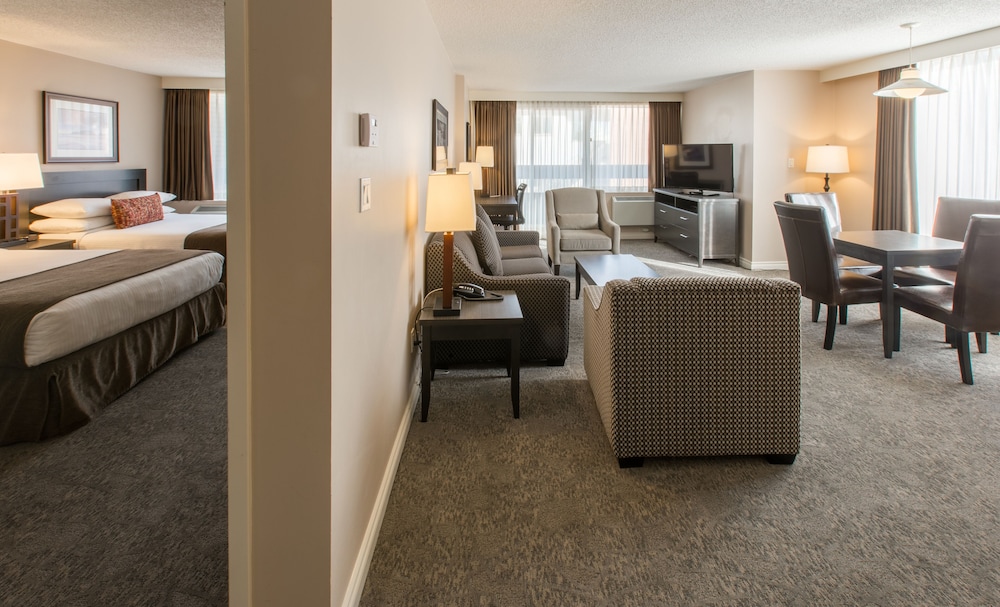 Embassy Inn 35/46