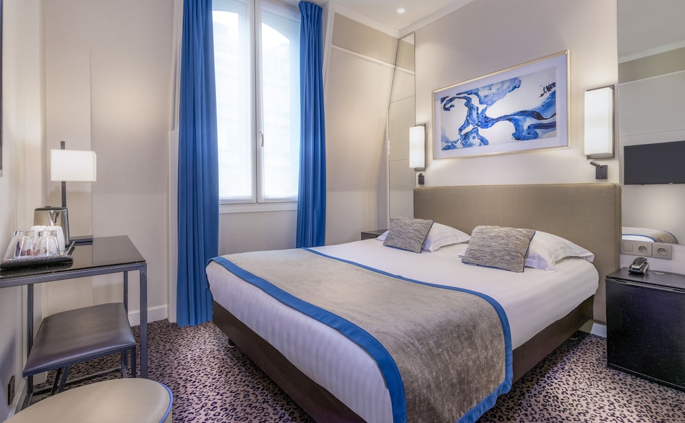 Hotel Du Bois Champs-Elysees 24/50