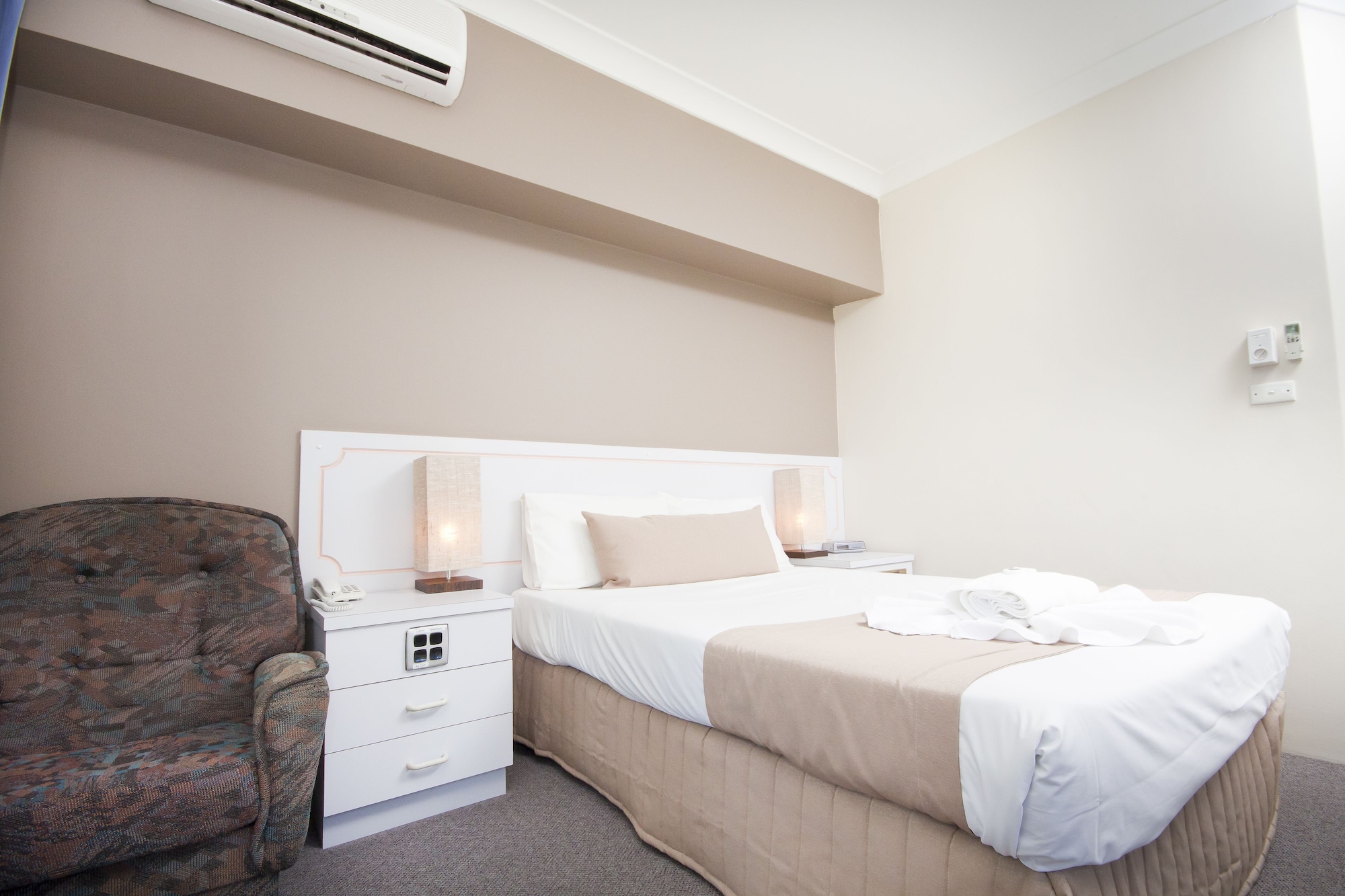 Superior, Triple, King and Twin Beds