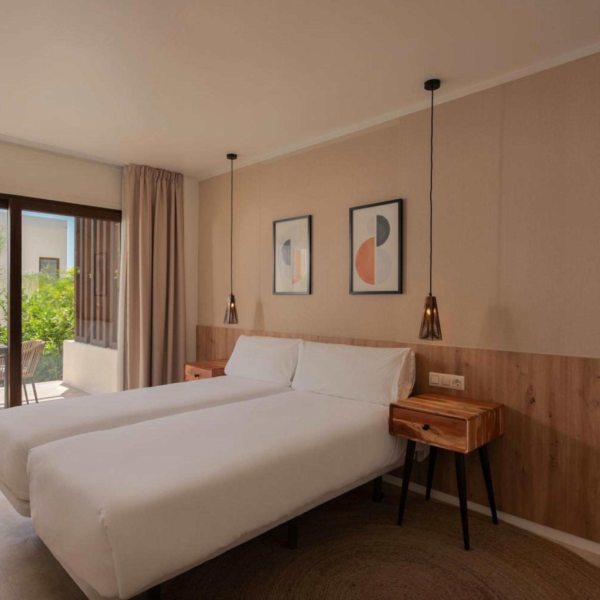 2 Bedrooms, Pool, Villa, Resort View, Balcony, Accessible