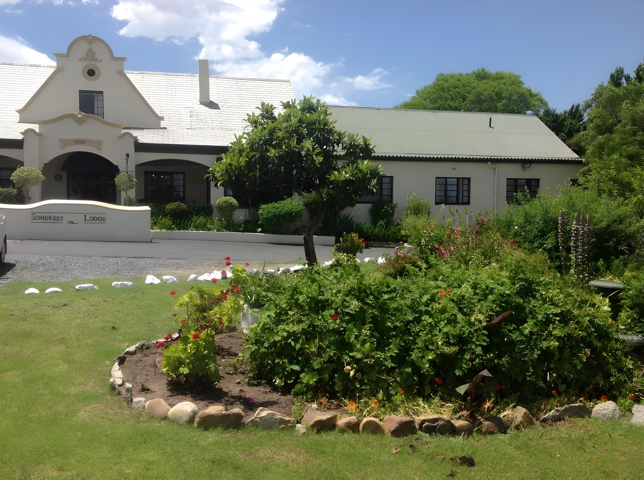 Somerset Guest Lodge 23/25