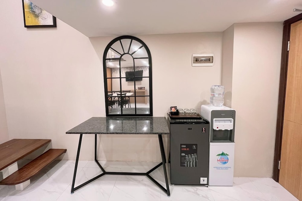 VERSE HOTEL CIREBON 43/72