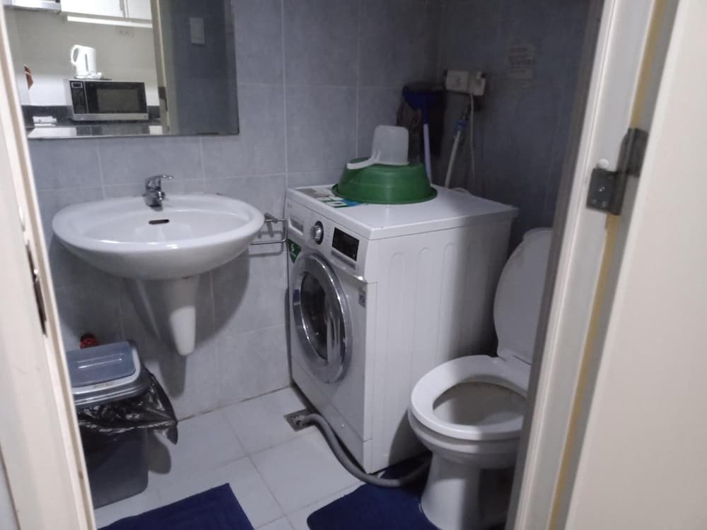 Jericho's Place At Sea Residences 34/68