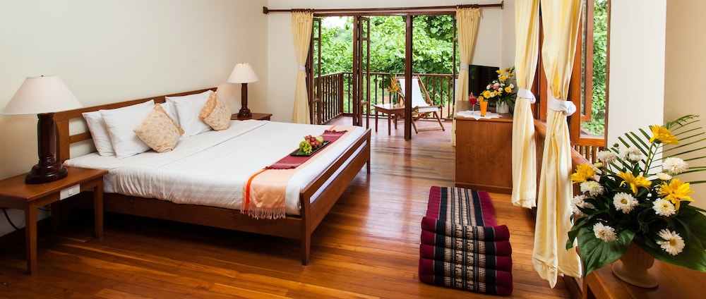 RIVERHOUSE HOTEL 29/71