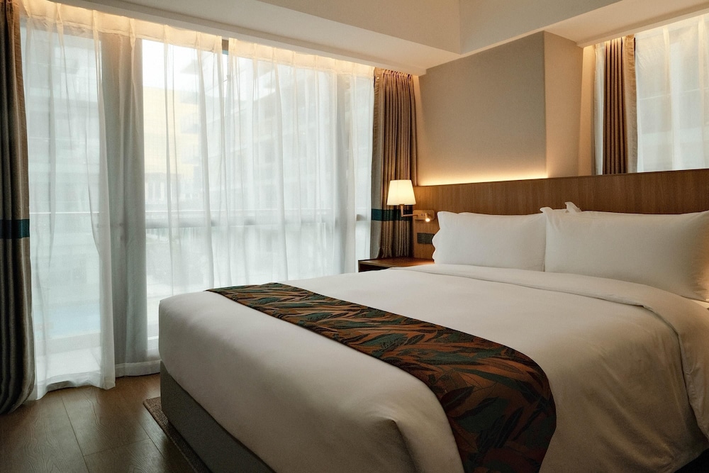 2 BEDROOMS, JUNIOR SUITE