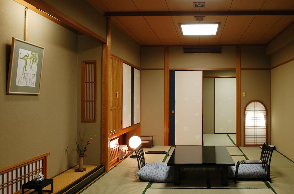 Unzen Miyazaki Ryokan 19/61