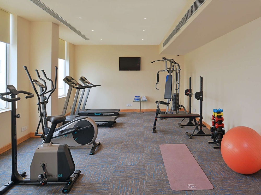 Golden Sarovar Portico 29/59
