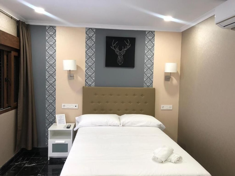 ECONOMY, DOUBLE BED