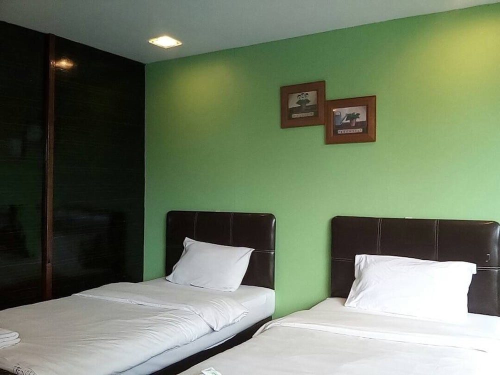 Superior, Twin Beds