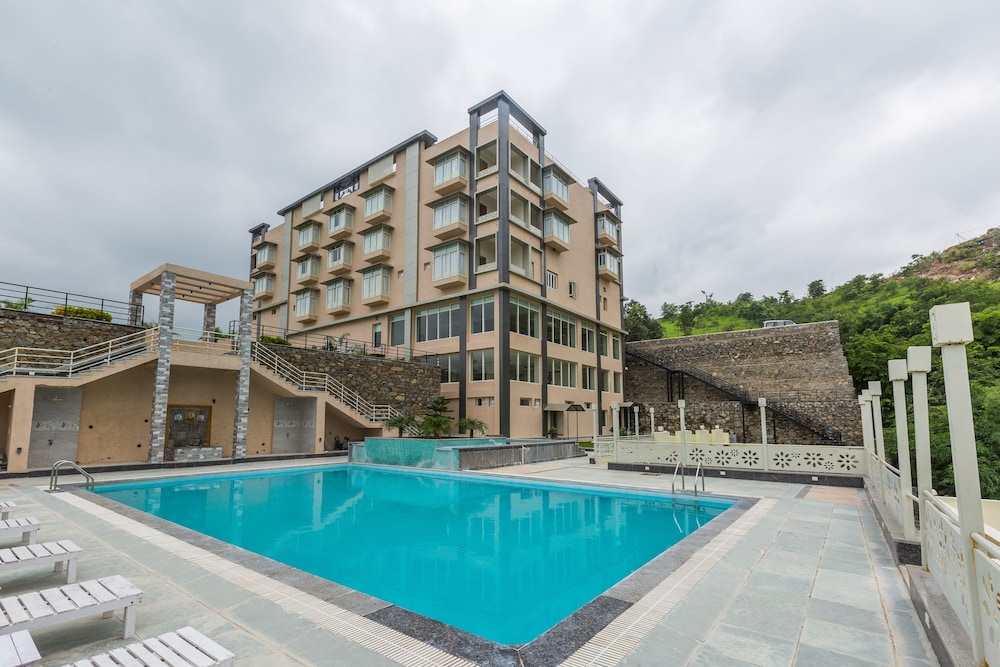 The G Mount Valley Resort & Spa 6/49