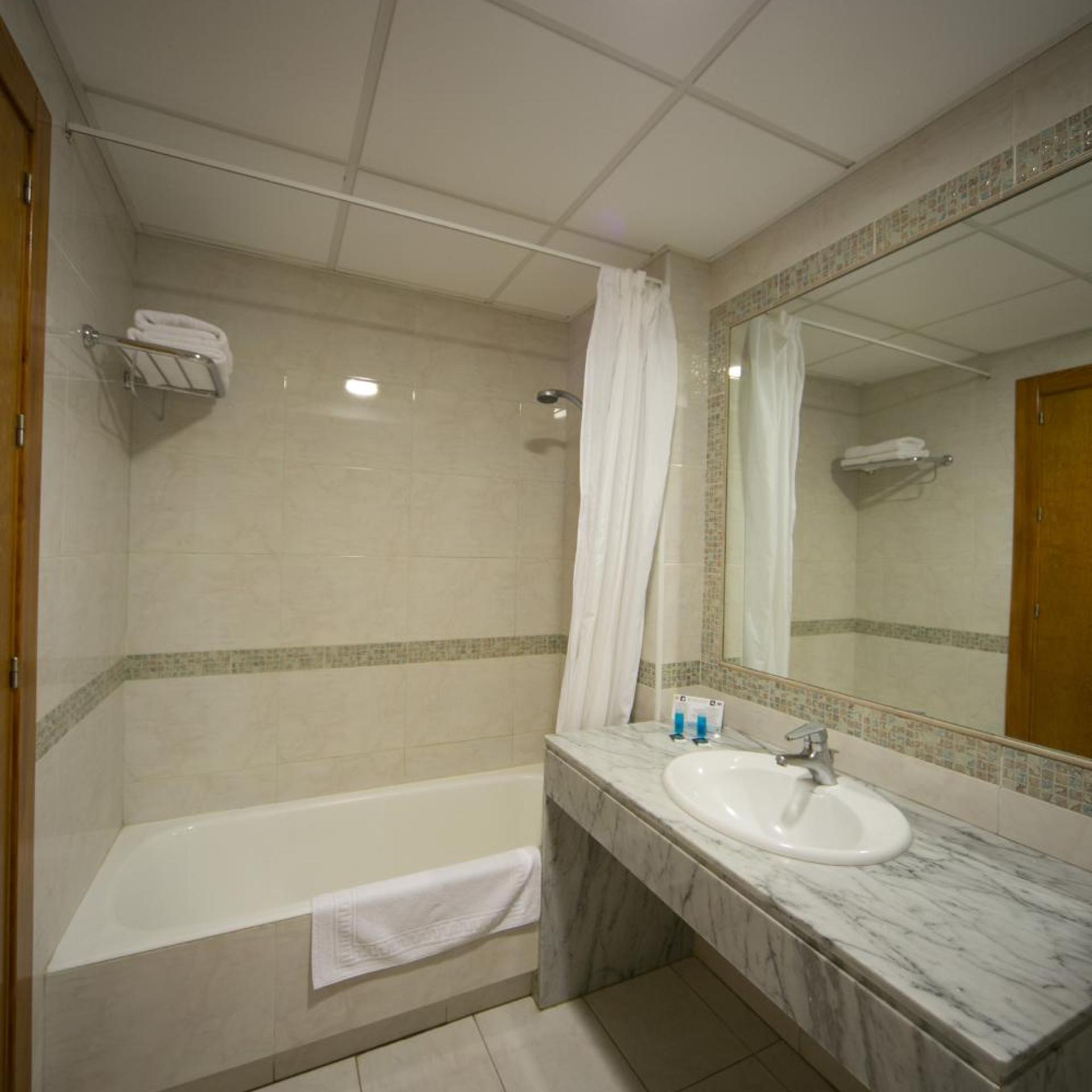Apartahotel Arena Center 57/58