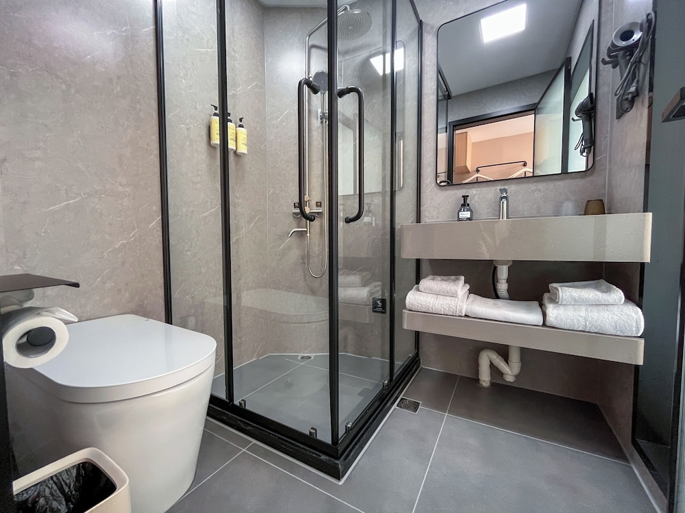Joyful Star Hotel Pudong Airport Chenyang 54/58
