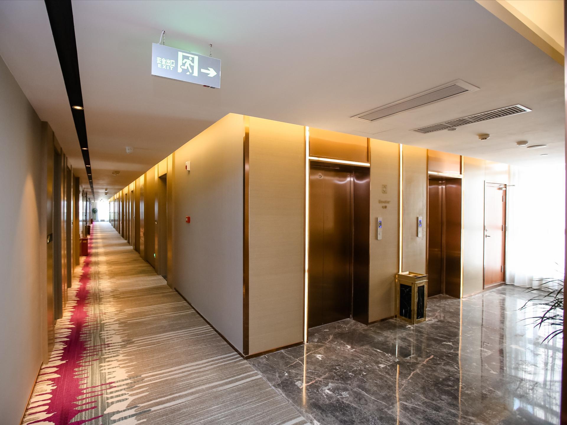 Lavande Hotel (Wuxi East Railway Station) 20/70
