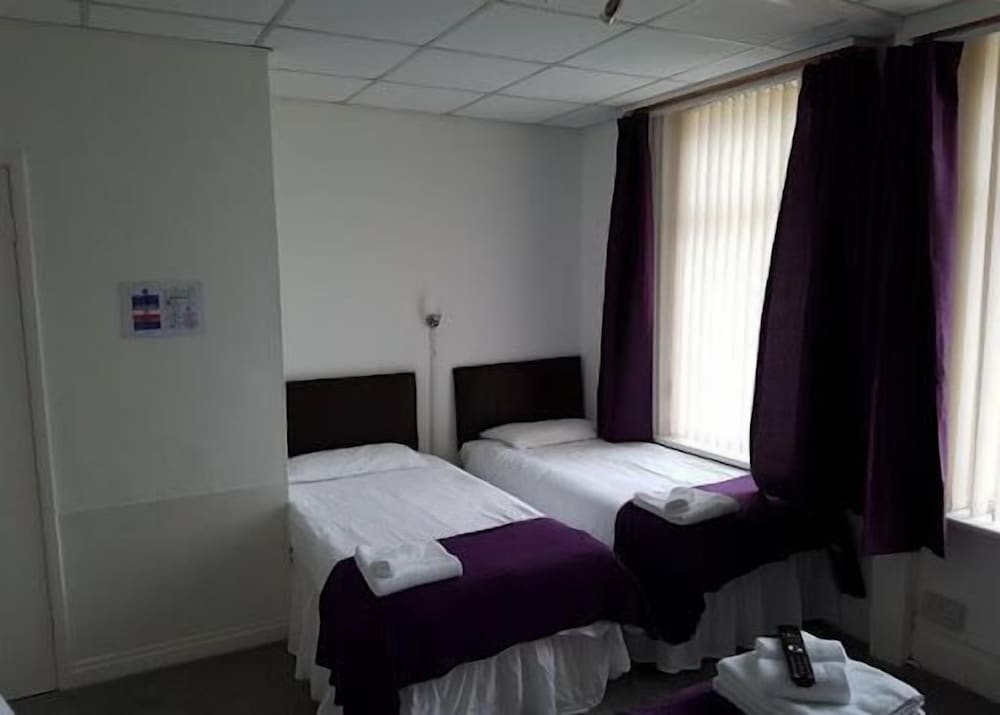 The Wilton Hotel 16/50