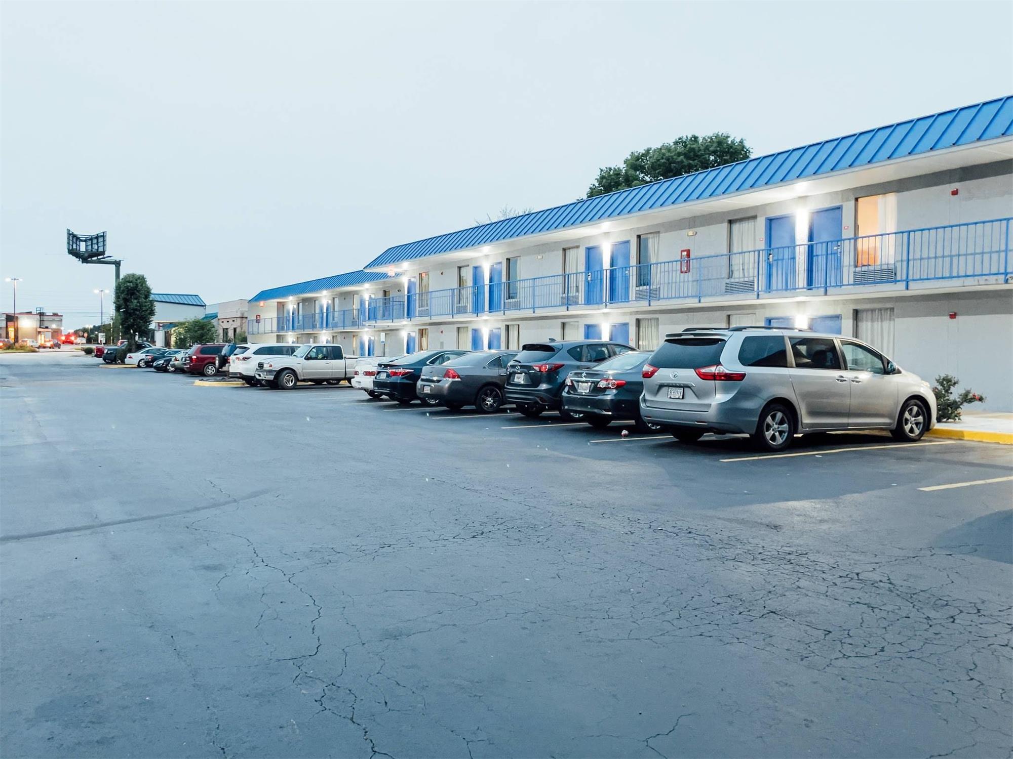Rodeway Inn & Suites Carrollton, GA 38/42
