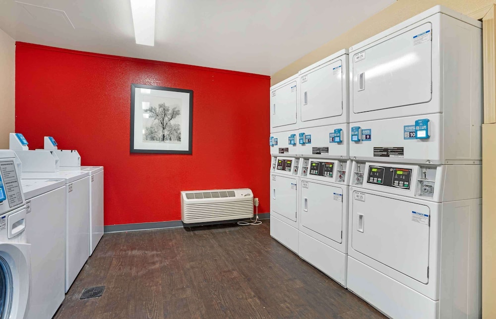 Extended Stay America - Richmond - Hilltop Mall 6/38
