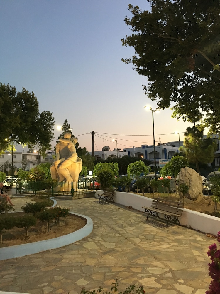 BIVALVIA BEACH PLUS 25/29