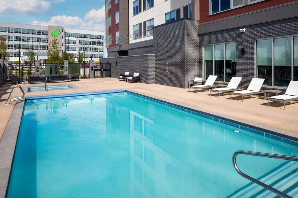 Hyatt Place Boise/Meridian 20/24