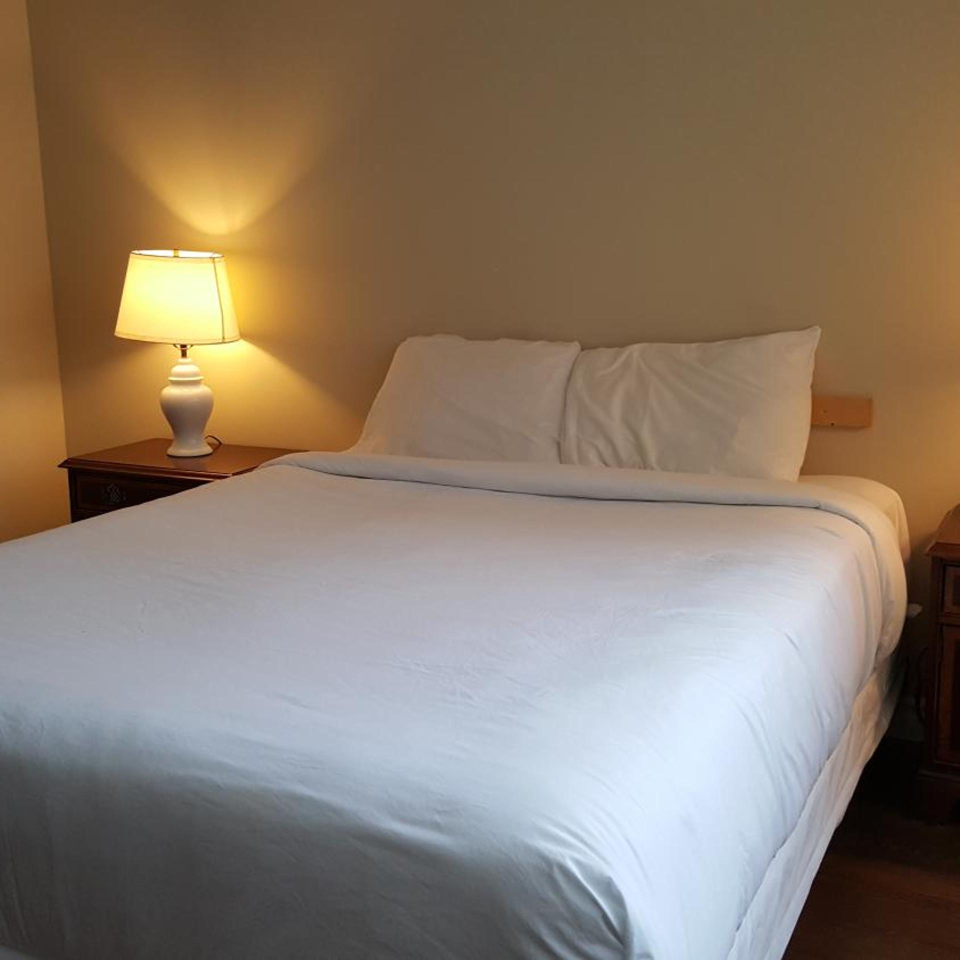 Duvernay Studios And Suites 12/41