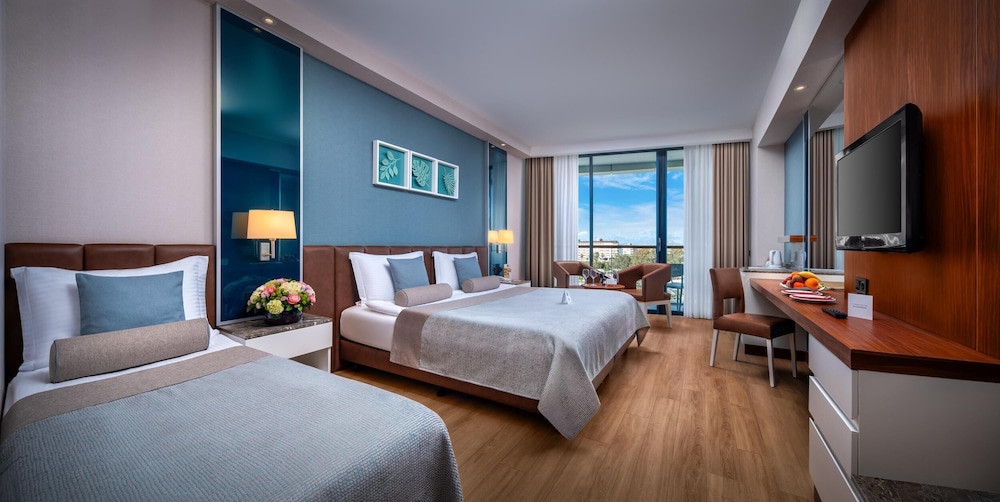Baia Hotel Lara 20/75