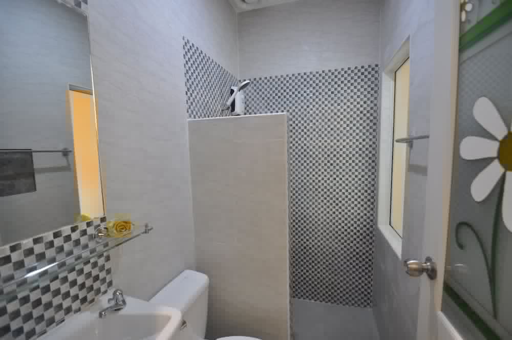 Duangjai Residence 30/31