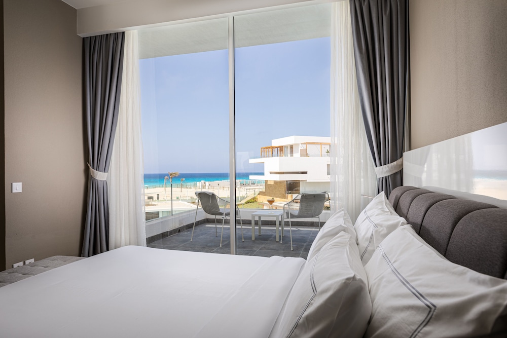 Loft, G, King Bed, Sea View