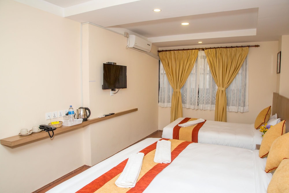 Sakura Boutique Hotel 8/21