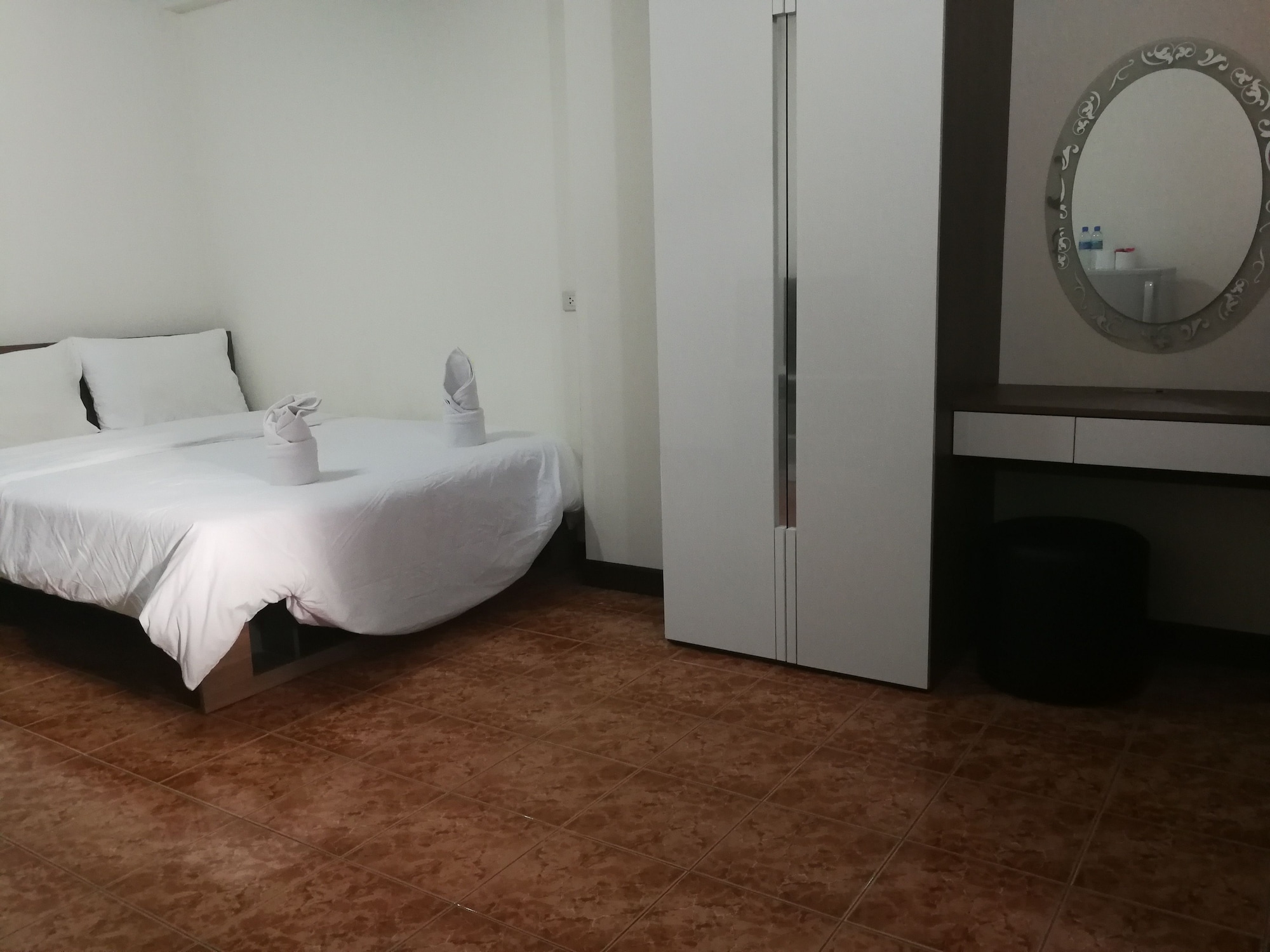 SUPERIOR, DOUBLE BED