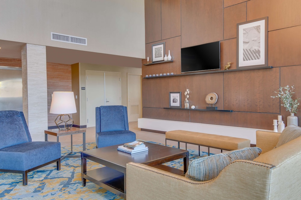 Hampton Inn And Suites Los Angeles Glendale 48/75