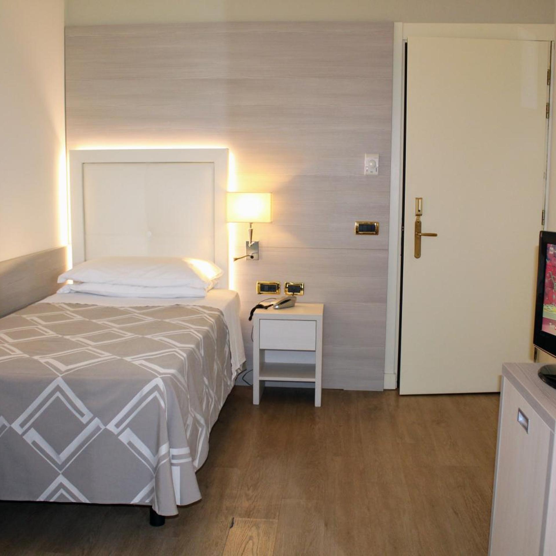 Room at Palace Meggiorato, ABANO TERME