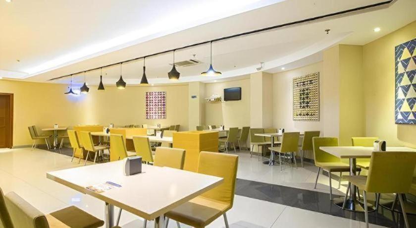 City Comfort Inn (Nanning Dongge Huacheng) 32/46