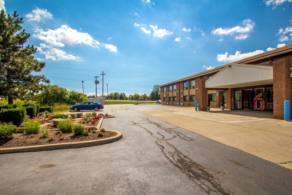 Motel6 Amherst, NY - Buffalo 37/44