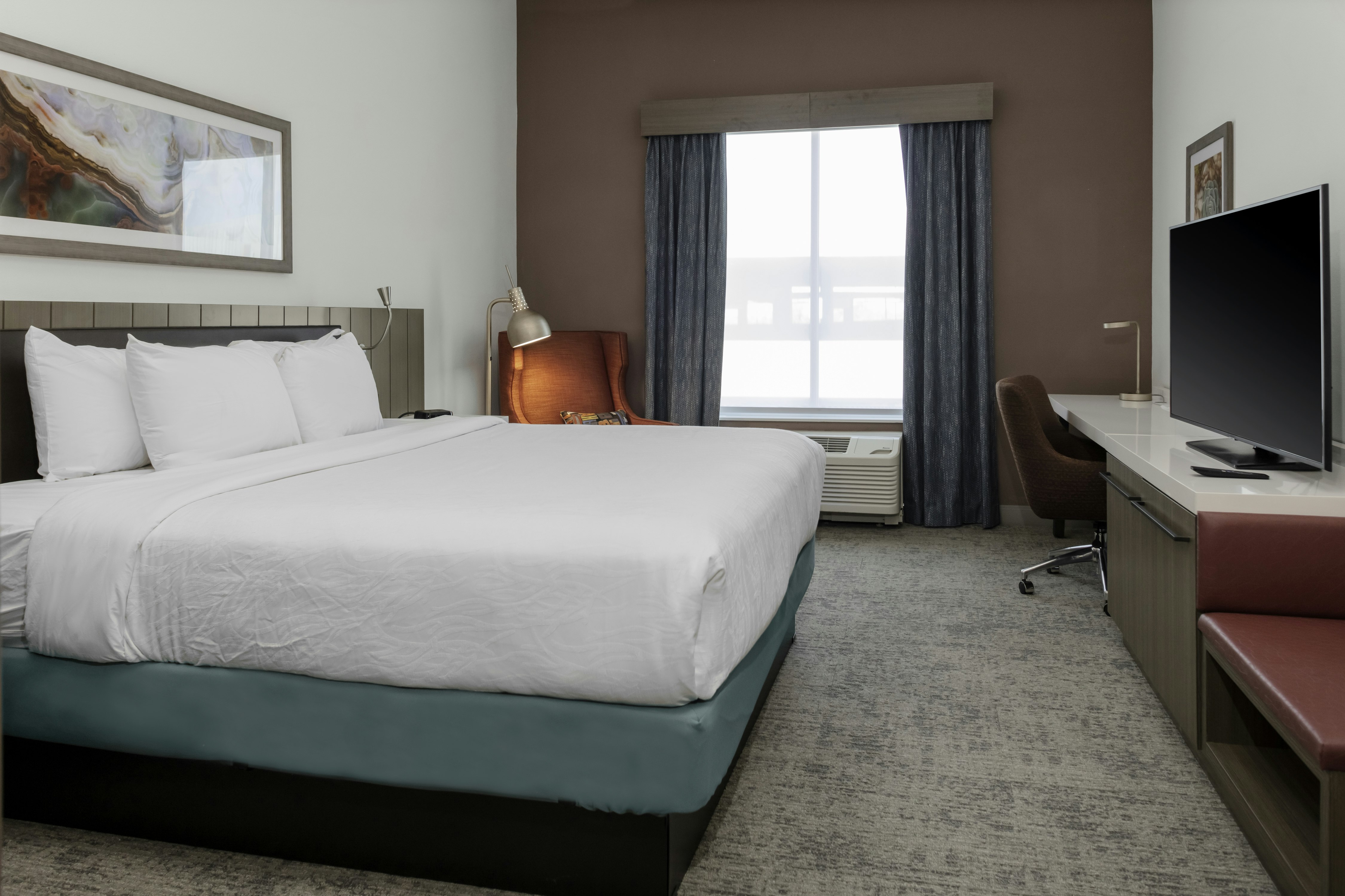 ROOM, KING BED, ACCESSIBLE
